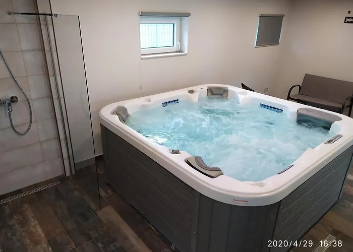 Laura * Balatonlelle