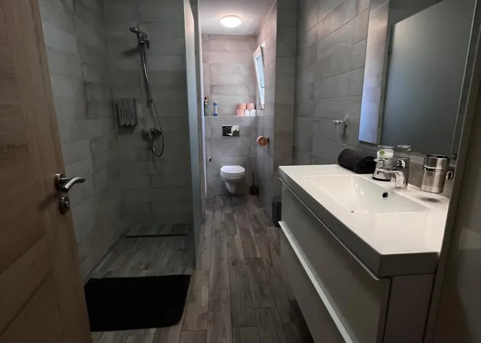 Laura * Балатонлелле